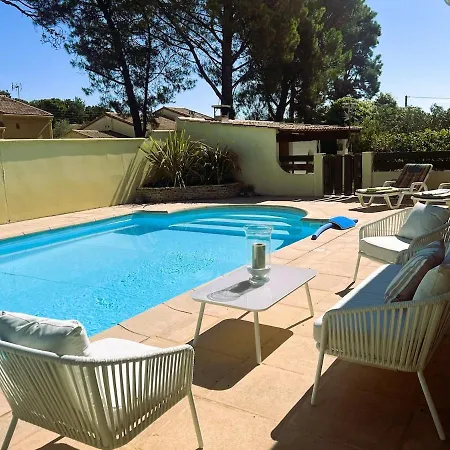 Vila Quiet House With Private Pool